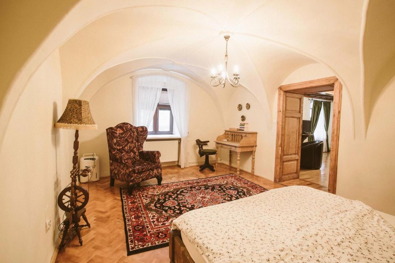 Casa Schobeln Apartment Brasov Luaran gambar