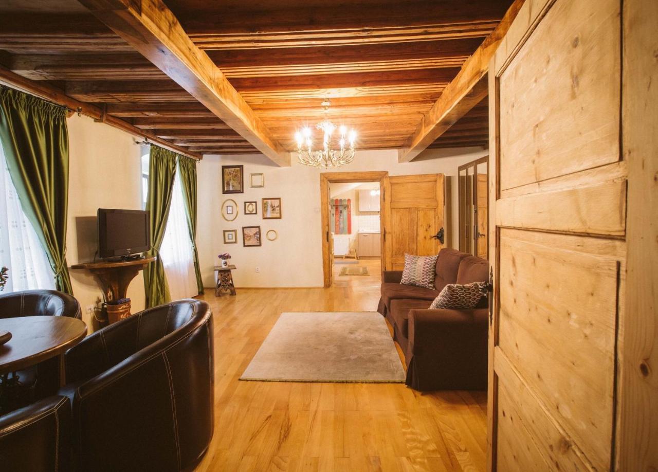 Casa Schobeln Apartment Brasov Luaran gambar